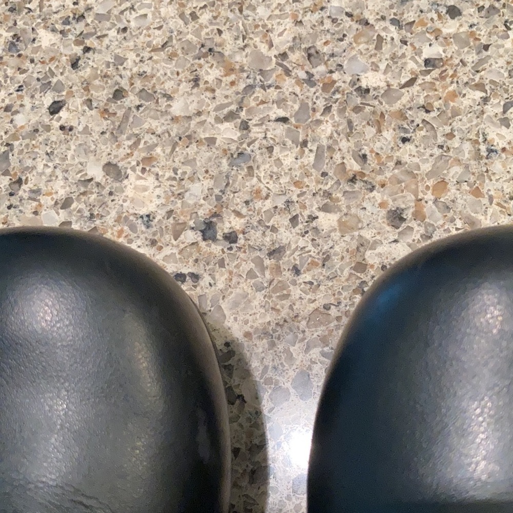 Women’s size 10.5-11 (EU 41) Black Leather Dansko Professional Clogs - Picture 11 of 11